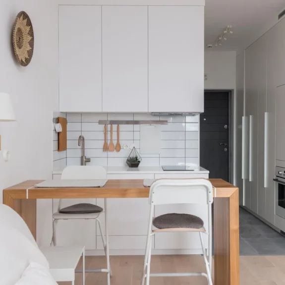 Дизайн кухни для квартиры-студии